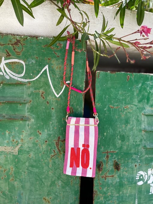 Farbenfrohe Handytasche “NÖ” (NOI13)