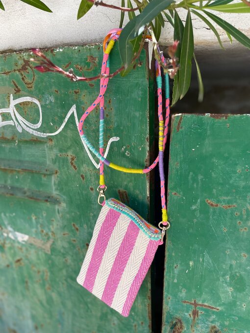 Farbenfrohe Handytasche “STRIPE PINK” (NOI14)