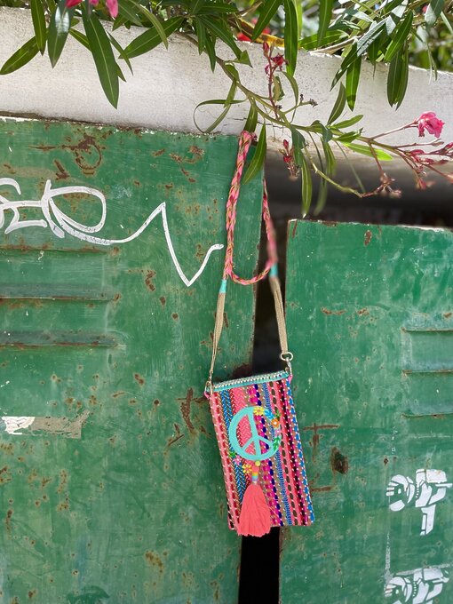 Farbenfrohe Handytasche “PEACE 24” (NOI15)