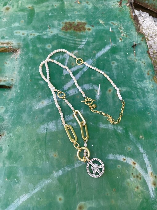 Necklace “HAPPY STONE” (IC69)