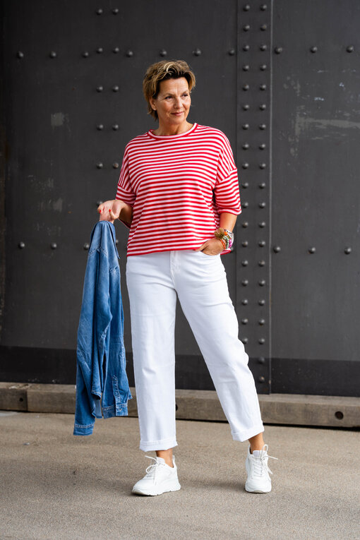 Kurzarm Streifensweater “MICAELA” rosa/rot (GW10) / O-Shape Jeans “VIRGINIA” (H51) / Sommer Denim Bluse “REGNA” (GW21)