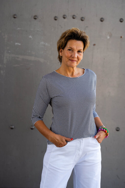 Streifenshirt “JANET” schwarz/weiß  (BA19)/Sommer Hose “OLYMPIA” weiß (H24)