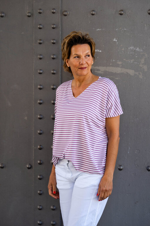 Streifenshirt “ISIS” beere/weiß (BA18) / Sommer Hose “OLYMPIA” weiß (H24)