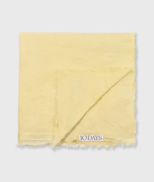 Quadratischer Baumwollschal “KALILA” pastel yellow (10D07)