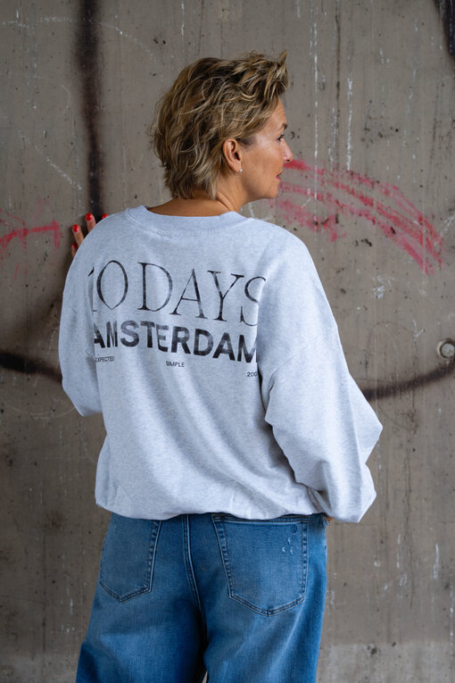 Oversized Sweater “LIARA” white grey melee (10D53) / Jeans “KALEA” – middle blue (ER16)