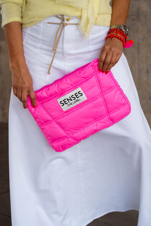 Puffer Tablet Case “AMAL” vivid pink (SE46)