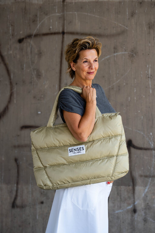 Weekend Puffer Bag “ALVA” light sage (SE43)