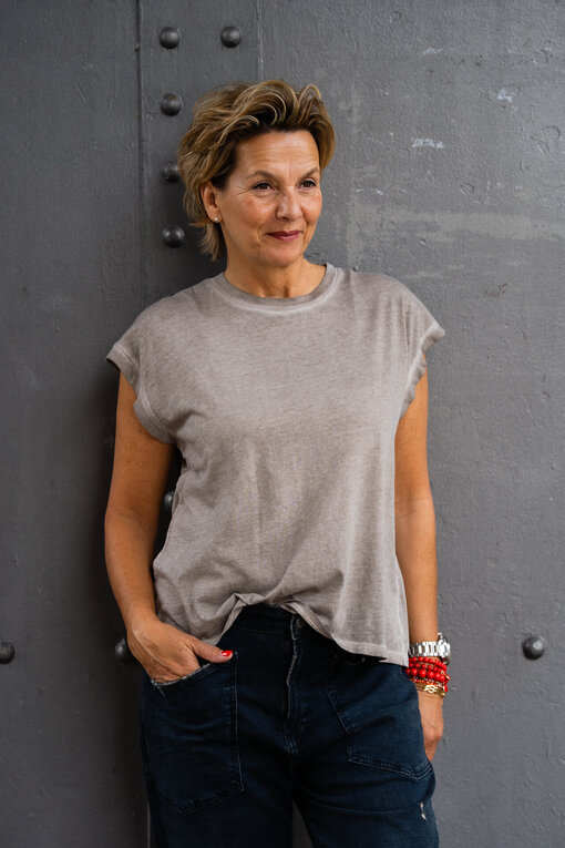 Ärmelloses Shirt “MARITA” schlamm (BA50)
