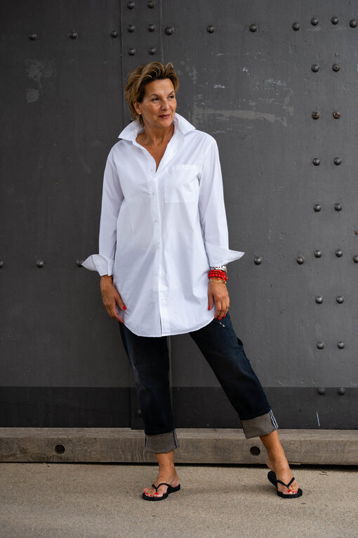 Oversized Hemdbluse “BLOSSOM” optic white (SE50)/ Jeans “SENDY” lazy blue (ER77)