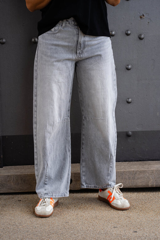 Weite Jeans “ALENA” light grey (H39)