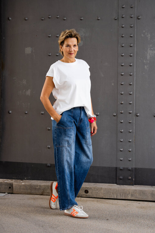 Ärmelloses Shirt “MARITA” wollweiß (BA50) /Coole Jeans “AURI” middle blue (H43)