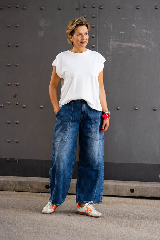 Ärmelloses Shirt “MARITA” wollweiß (BA50) /Coole Jeans “AURI” middle blue (H43)