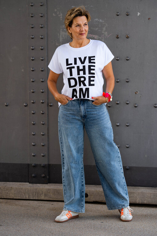 Statement Shirt “BEAU” white (BA55)/Weite Jeans “ALika” light blue (H41)