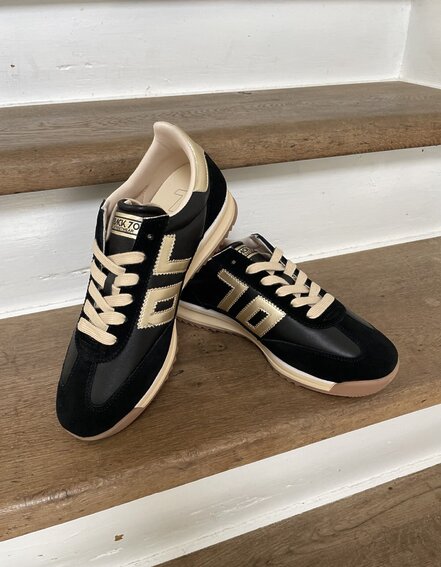 BACK 70 - Sneaker "BARKLEY JOGGER NAPPA" black (BB12)