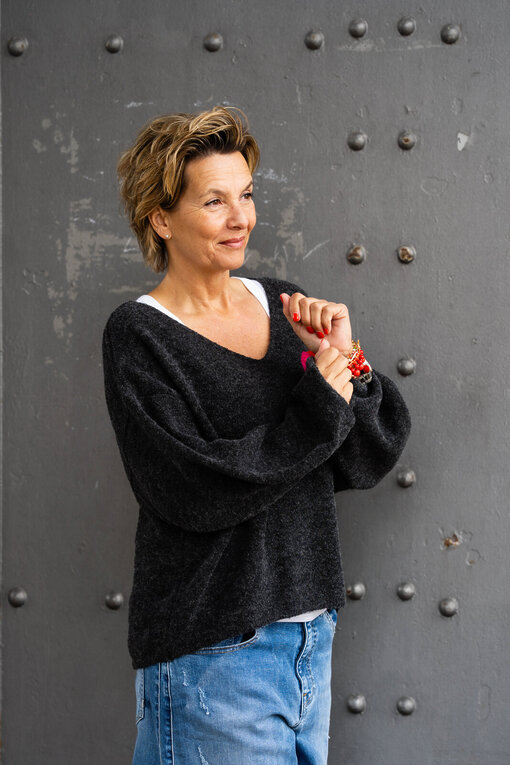 Weicher Strickpullover “JULIA” black melange (ER41)