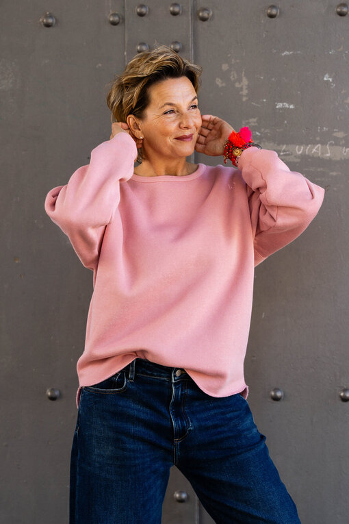 Raw Edge Sweater “KIM” raysperry (10D63)