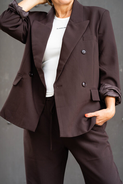 Stylischer Blazer “VIKTORIA” (B01) / Weite Hose “ADELINA” (H08)