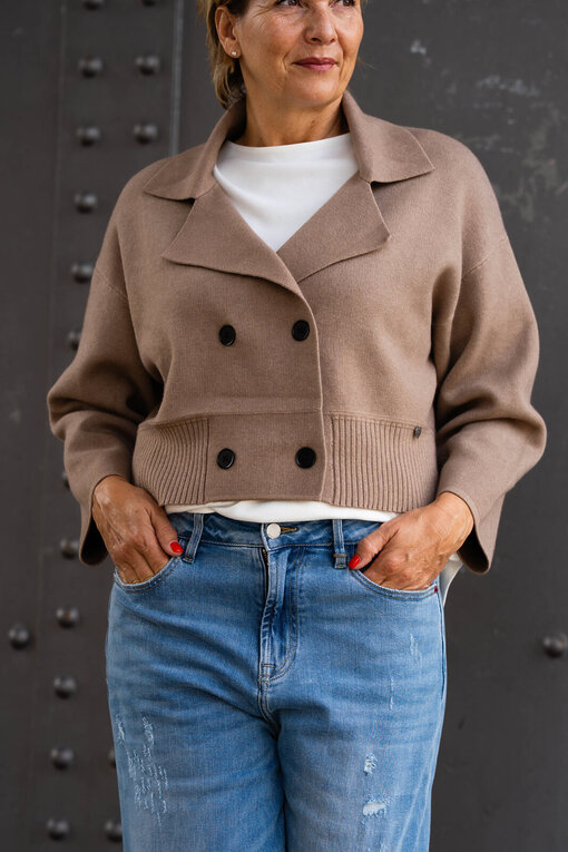 Kurzer Strickblazer “KATHRIN” camel (GW17)