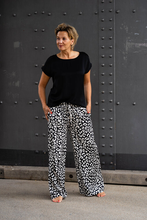 Schlupfhose mit Seide “TIAM” (H31)/ Edles Shirt “VALO” (BA54)