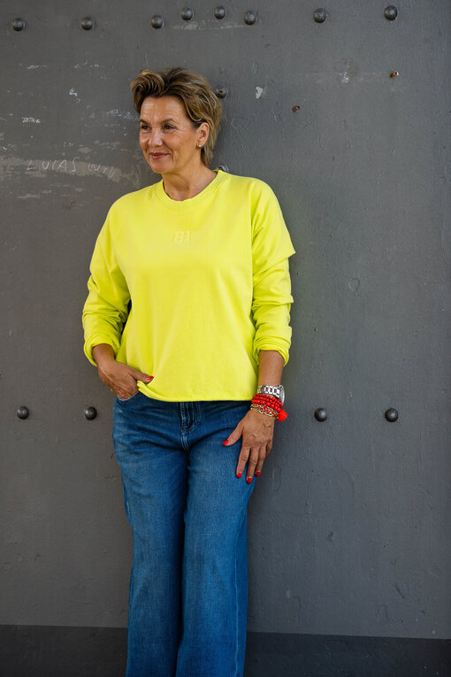 Soft Touch Sweater “LUNA” electric (PI17)