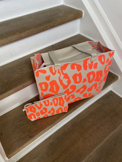Kleine Clutch “BLAIR” orange/ beige leo (GI02) / Cooler Shopper “CELESTE” orange/beige leo (GI03)