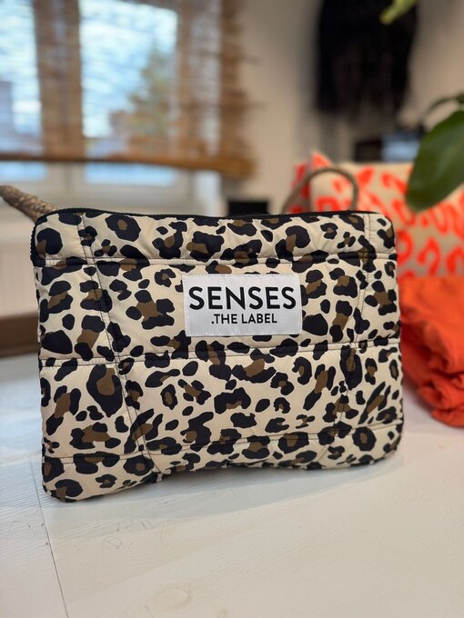 Puffer Tablet Case “AMAL” leo (SE46)