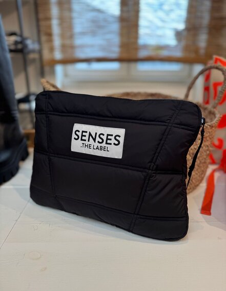 SENSES.THE LABEL - Puffer Tablet Case "AMAL" (SE46)