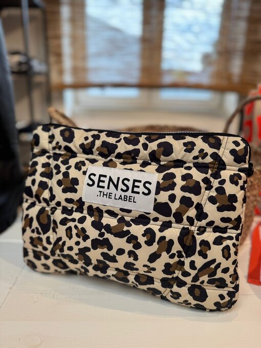 Puffer Tablet Case “AMAL” leo (SE46)