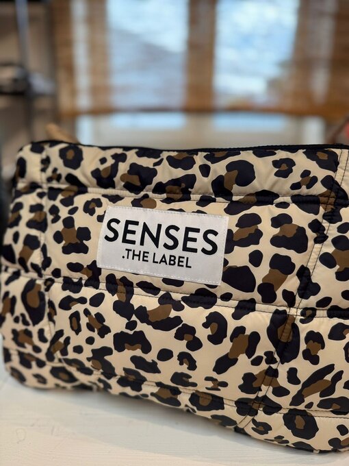 Puffer Tablet Case “AMAL” leo (SE46)