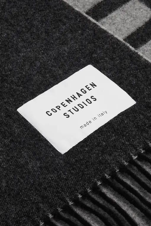 Oversized Schal “SHAWL-1” black (CPH111)
