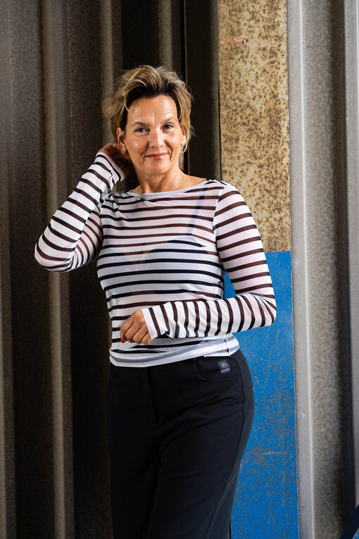 Mesh Streifen – Longsleeve “CORA” ecru/black (10D105)