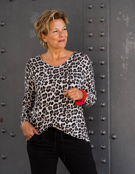 FRAUENSACHE - Leo Feinstrickshirt Medium "TUANA" (BA72)