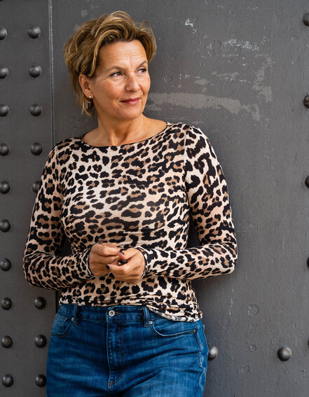 FRAUENSACHE - Transparentes Leo Shirt small "LORA" (BA04)