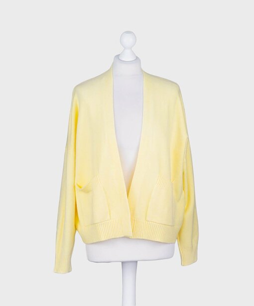 Feinstrick Cardigan “ROXANNE” pastell gelb (GW209)