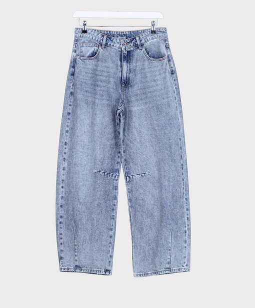 Weite Jeans “ALika” light blue (H41)