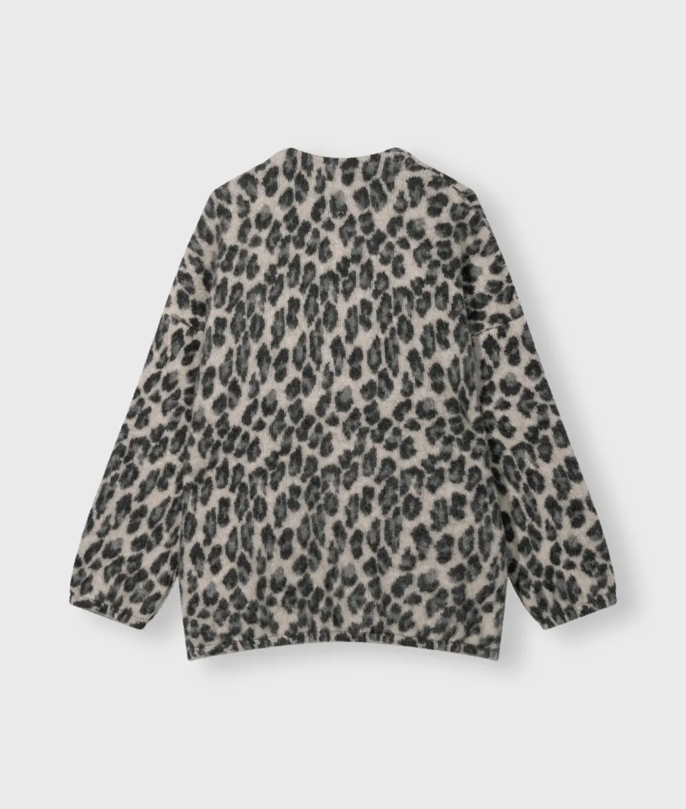 Hochwertiger Leo Cardigan “FRAUKE” soft white melee (10D12)