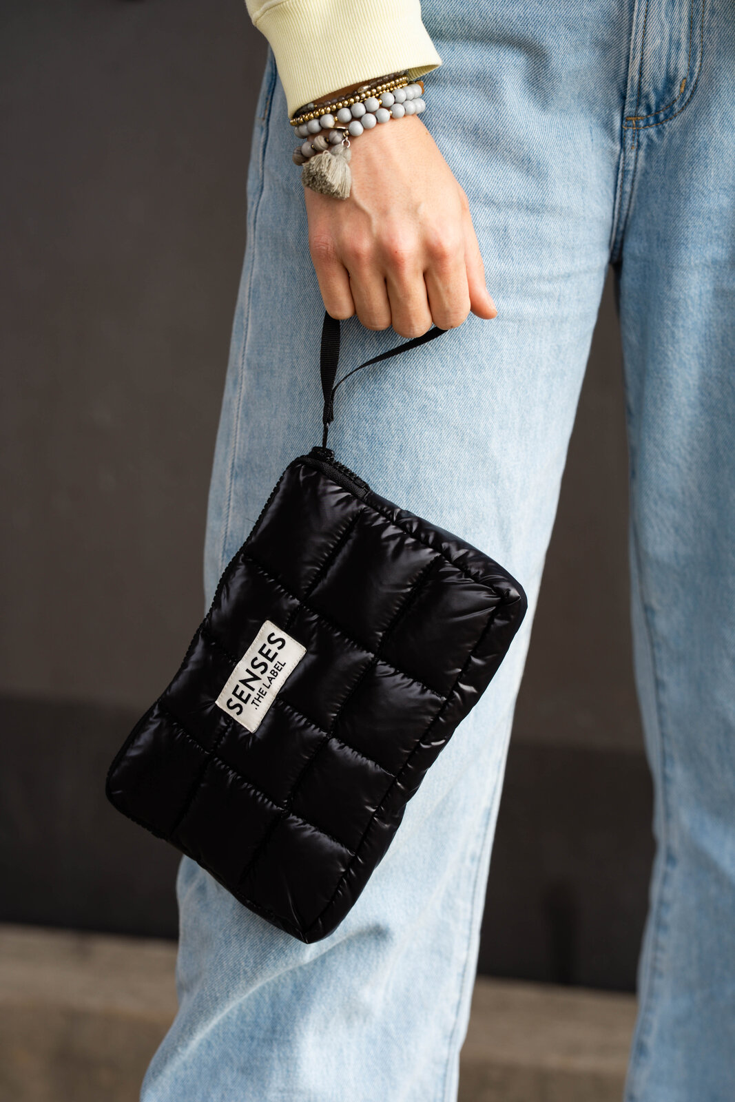 Puffer Kosmetik Bag “ALLISON” black shine (SE39)