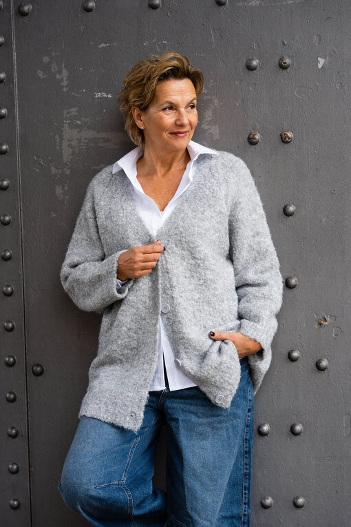 Strickcardigan “LOREENA” hellgrau (GW228)