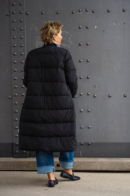 Puffer Mantel “ABBIE” black (SE55)