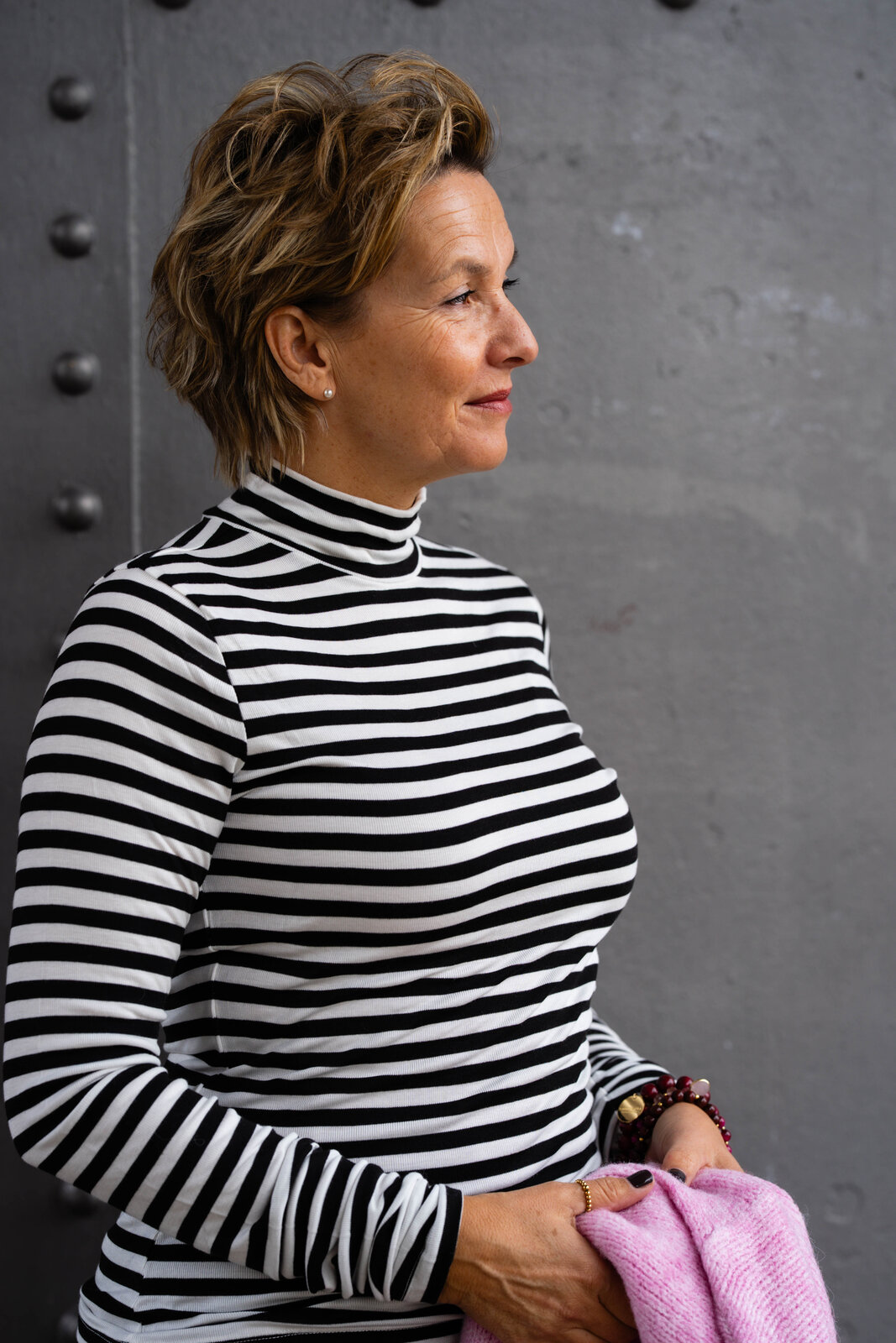 Longsleeve mit Streifen “DORA” black/ivory (SE56)