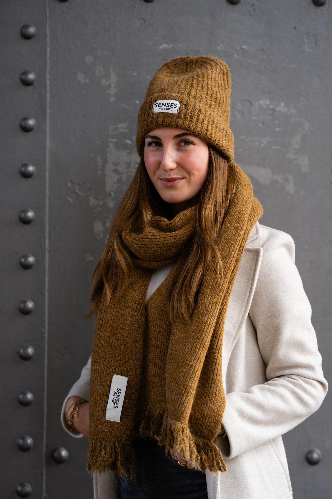 Grobstrick Mütze “ALPS” light cognac (SE35) / Kuscheliger Schal “ALPA” light cognac  (SE36)