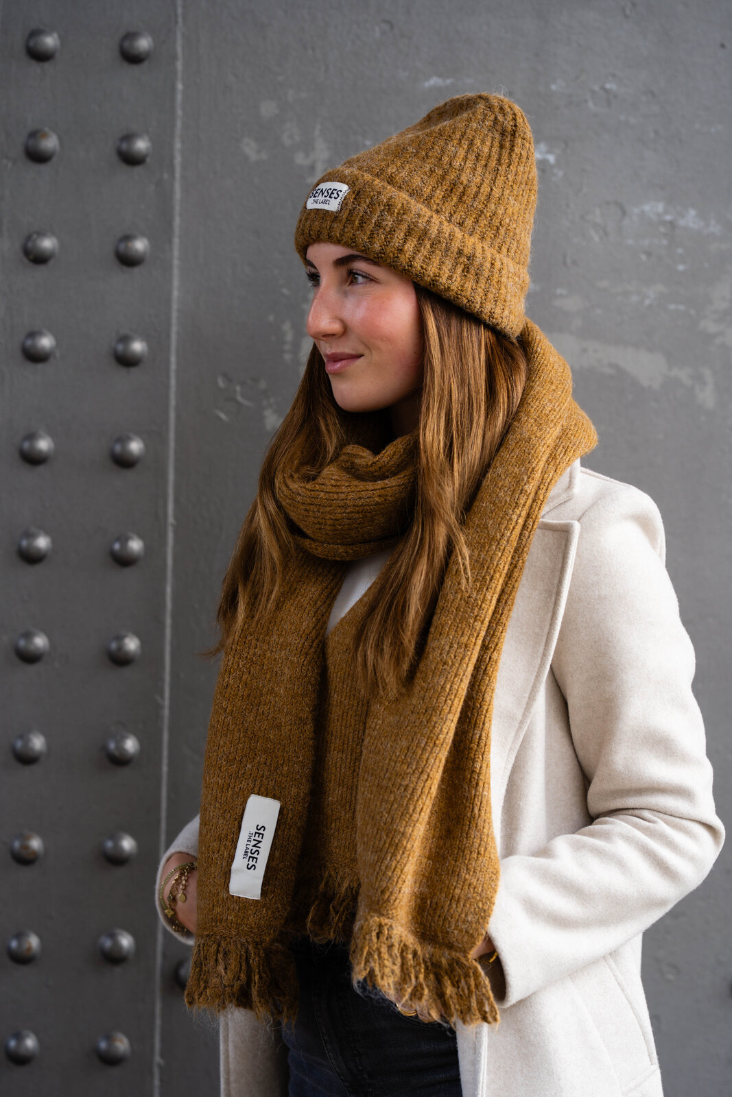 Grobstrick Mütze “ALPS” light cognac (SE35) / Kuscheliger Schal “ALPA” light cognac  (SE36)