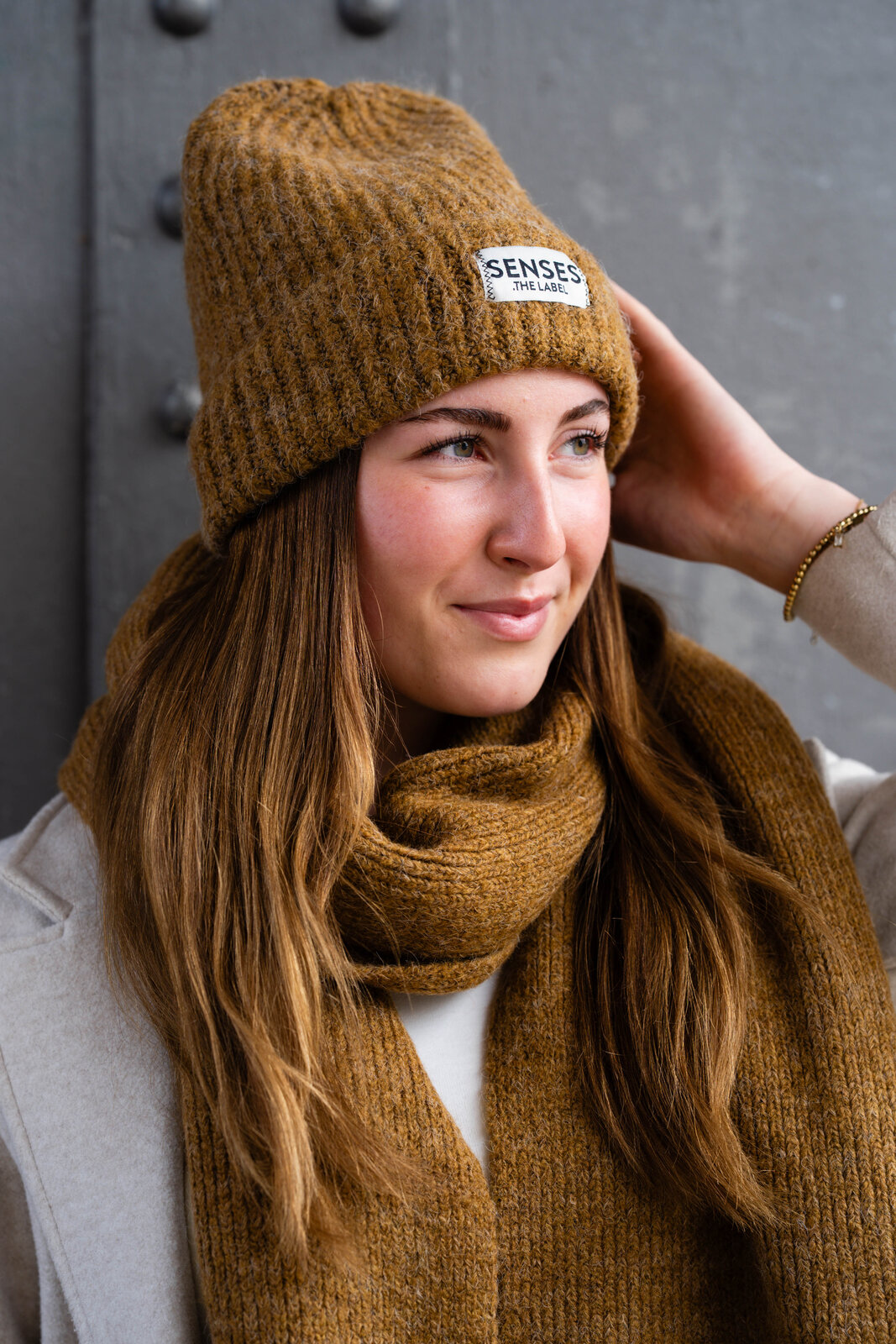 Grobstrick Mütze “ALPS” light cognac (SE35) / Kuscheliger Schal “ALPA” light cognac  (SE36)