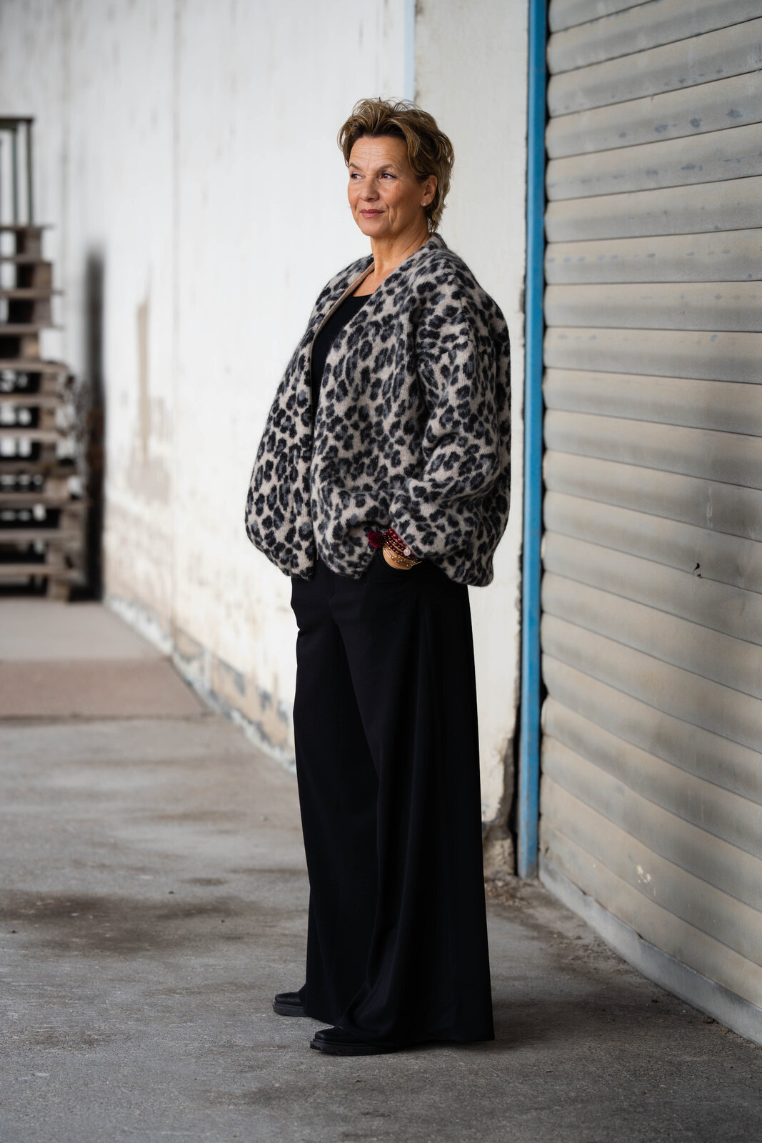 Wide Leg Pants Crepe “NAOMI” (10D70)/ Leo Cardigan “FRAUKE” (10D12)