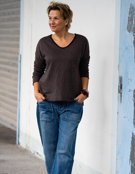 FRAUENSACHE - Sweatshirt mit V-Ausschnitt "SIENNA" (GW89)