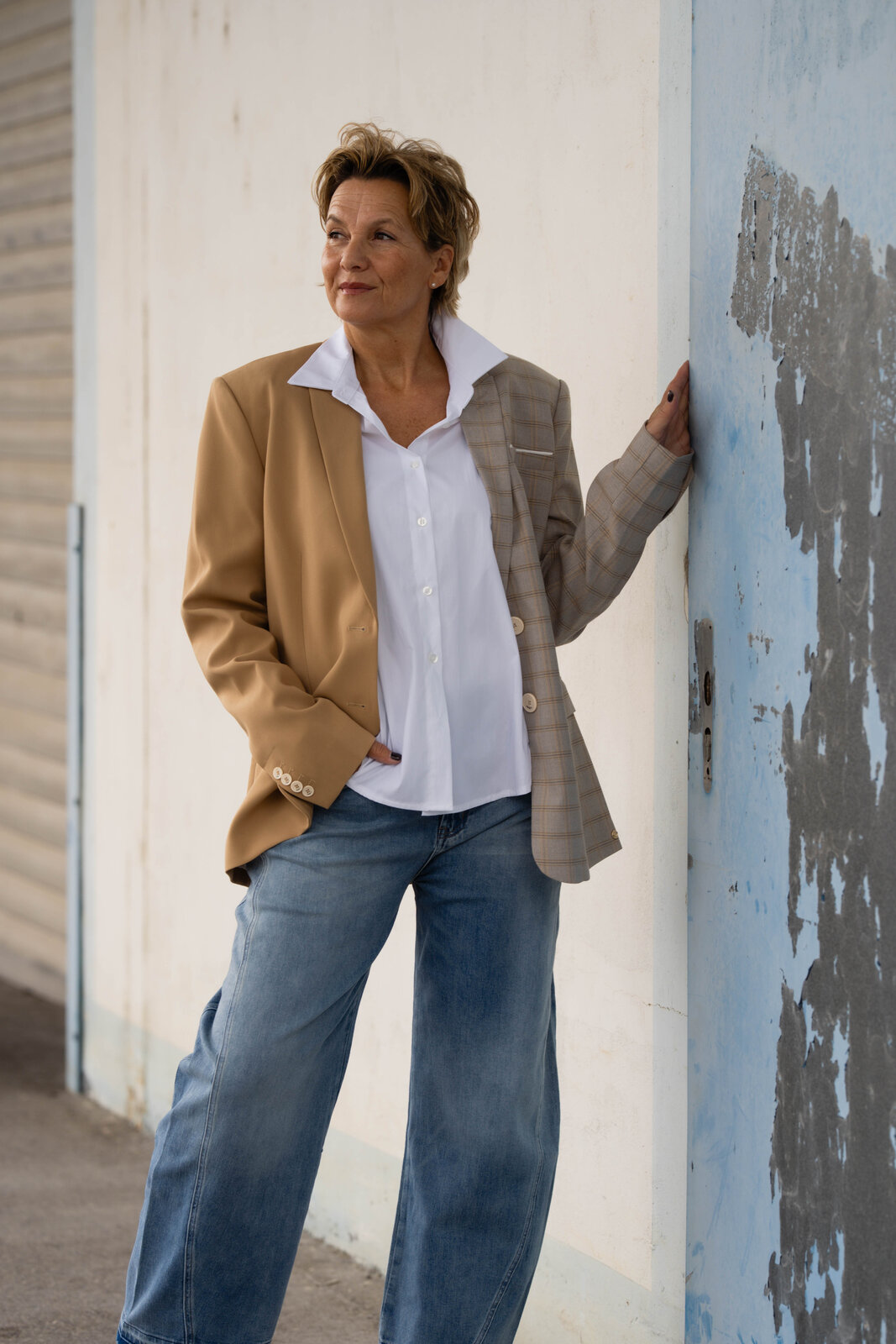 Jeans “NORALIE” – peak blue (ER47)/ Blazer “SUUS” (JV01)