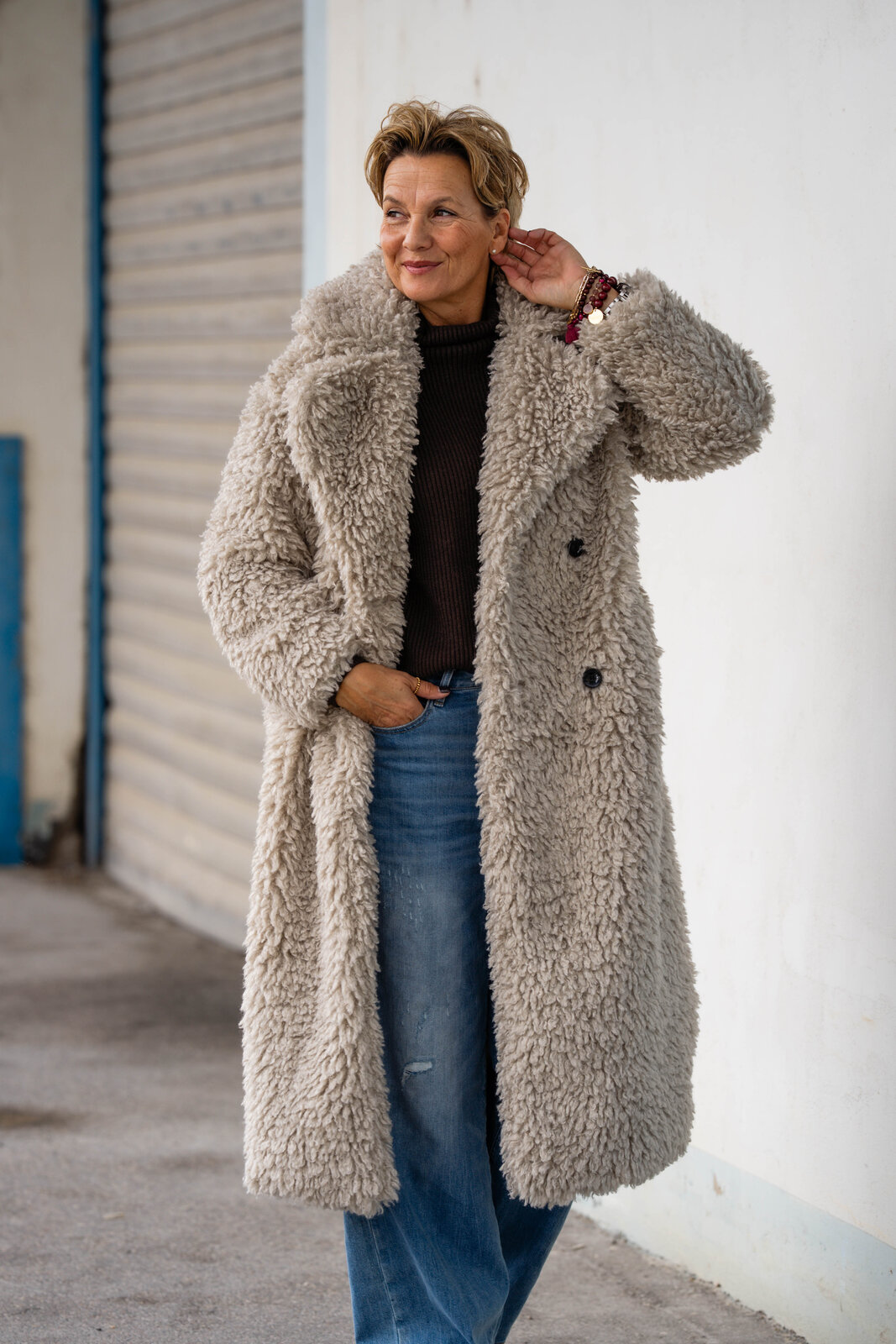 Mantel “LIZZ” warm grey (JV02)