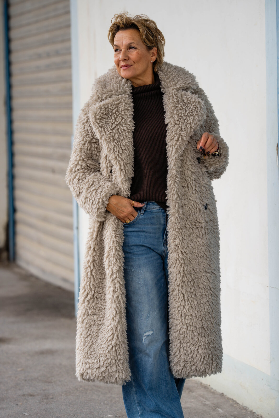 Mantel “LIZZ” warm grey (JV02)