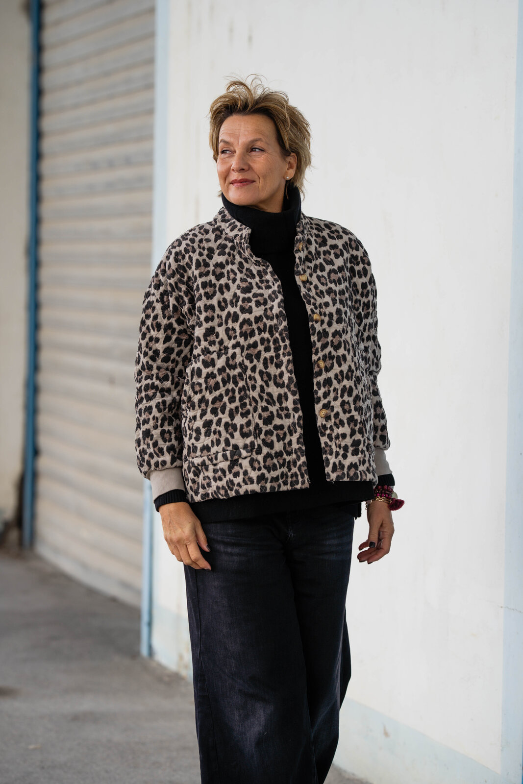 Feine Cord Steppjacke “JASMINA” leo sand (GW81)