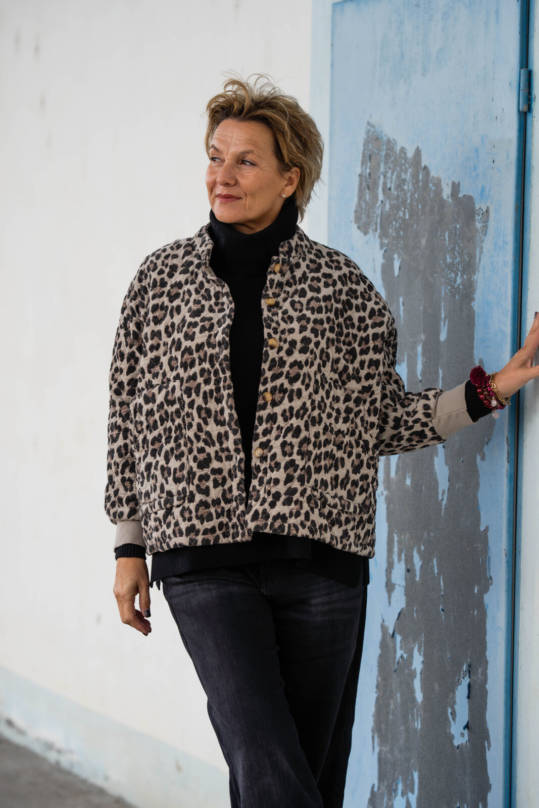 Feine Cord Steppjacke “JASMINA” leo sand (GW81)